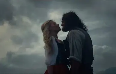 Margot Robbie y Jacob Elordi derrochan pasión en el avance de Cumbres Borrascosas