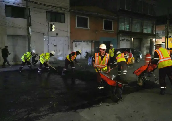 Lluvias en CDMX: Clara Brugada lanza plan de bacheo tras afectaciones en vialidades