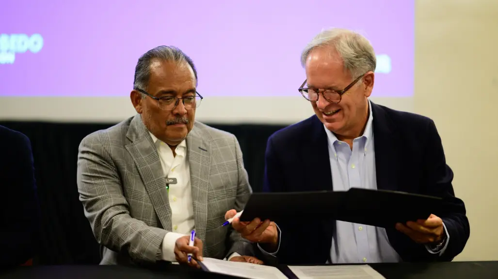 Escobedo y la U-ERRE impulsan la profesionalización de servidores públicos