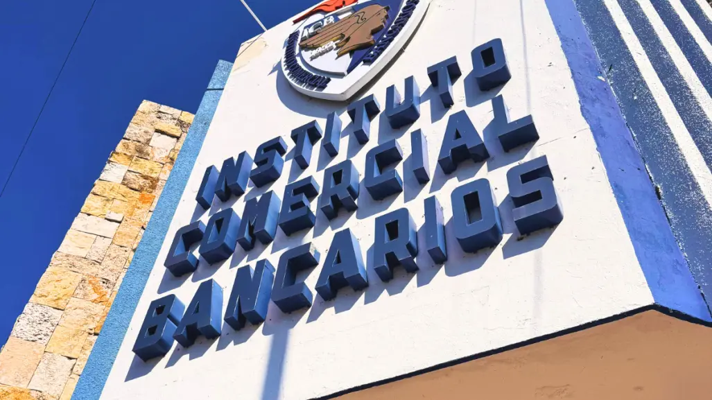 Polémica en el Instituto Comercial Bancarios de Mérida: ¿cuánto subieron las prácticas clínicas?