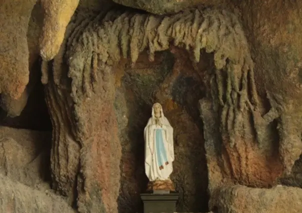  Descubre la iglesia con gruta artificial escondida en el centro de Mérida