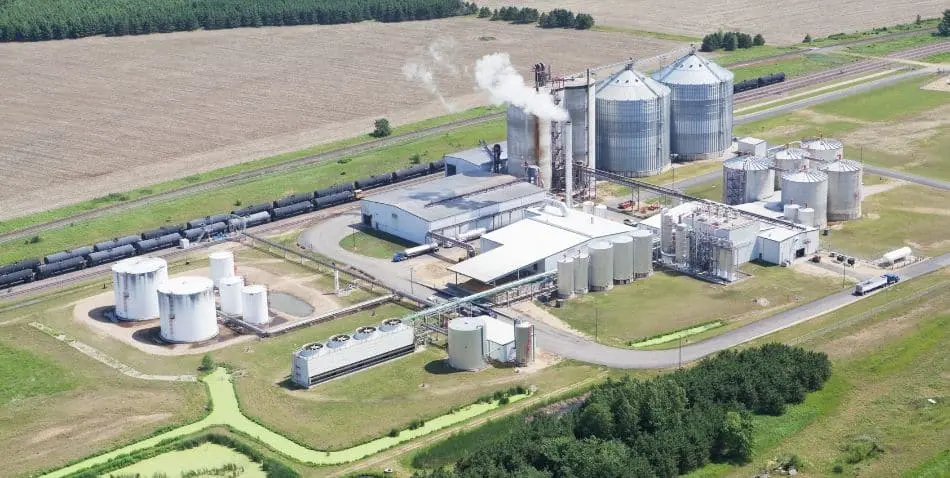 La planta busca consolidar al estado como pionero en la producción de combustibles renovables, generando valor al campo y oportunidades para la industria. Foto: Freepik