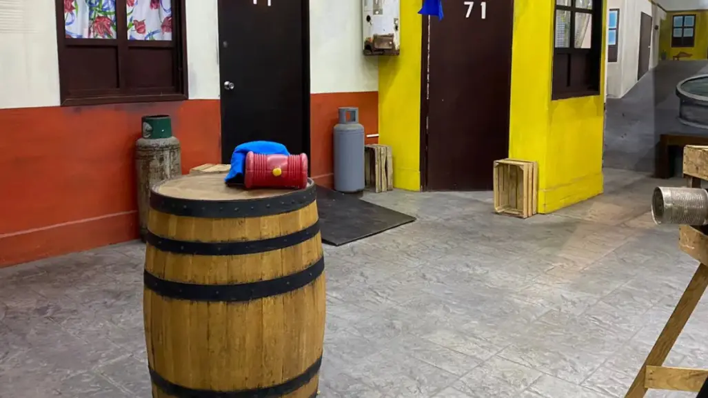 Este negocio local de Tampico recrea la vecindad del chavo y vende antojitos mexicanos