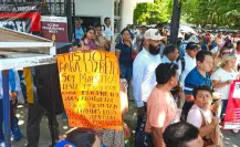 Maestros de Yucatán protestan en la SEGEY por incumplimiento de acuerdos
