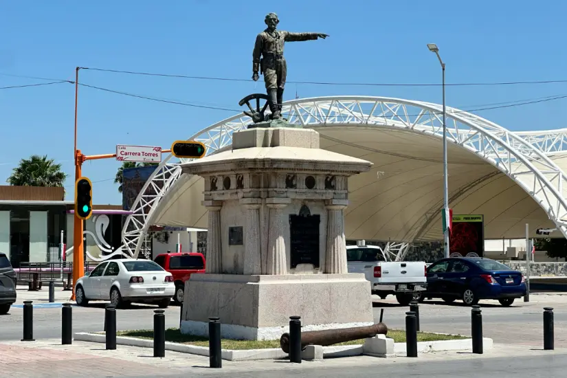 Monumento a Pedro José Méndez en Ciudad Victoria, Tamaulipas. Foto: Daniel Espinoza