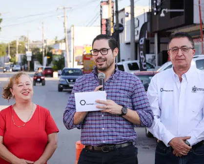 David de la Peña entrega tres obras viales en Santiago, Nuevo León