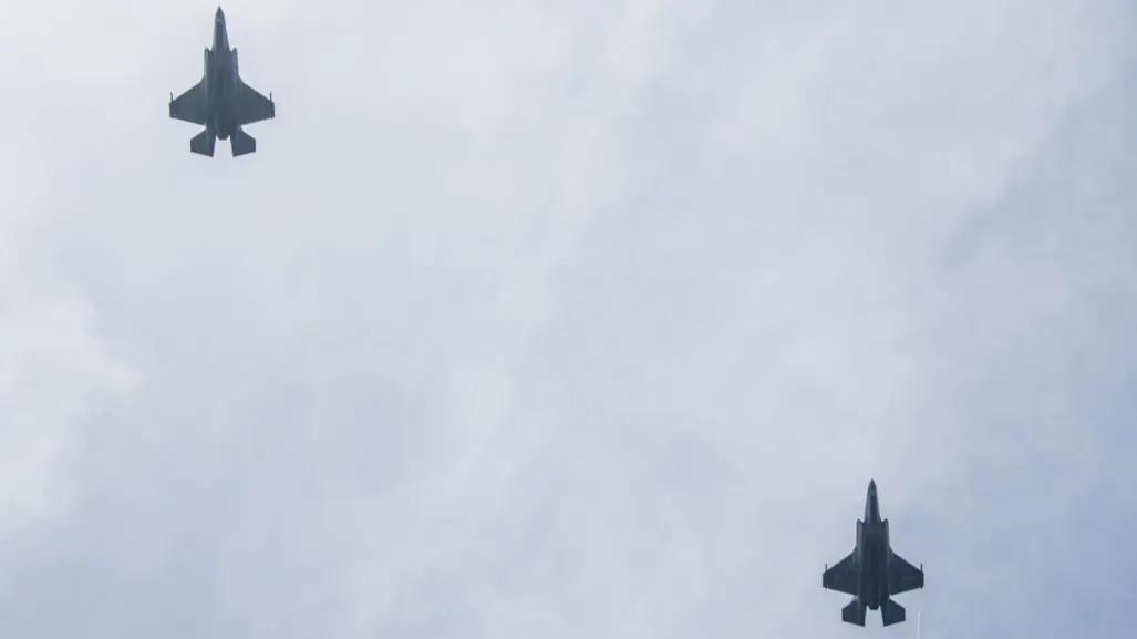 Departamento de Defensa de EU confirma presencia de aeronaves venezolanas en aguas internacionales