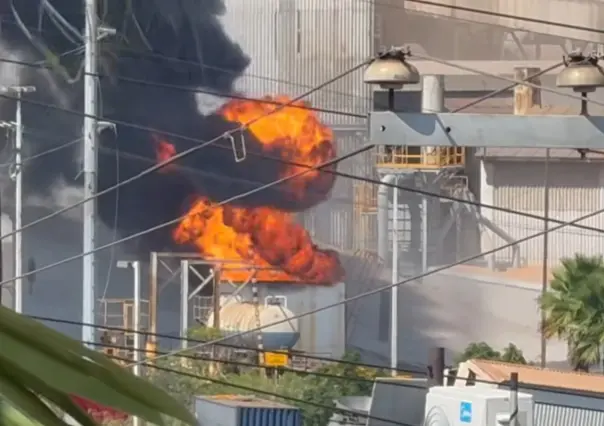 Explosión provoca incendio al interior de Zinc Nacional