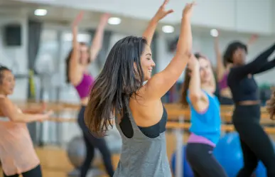 Clases de baile gratis llegan a barrios y delegaciones de La Paz