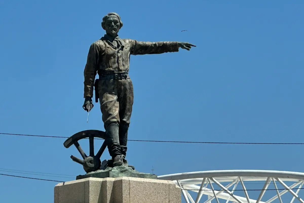 Monumento al general Pedro José Méndez, ubicado en Ciudad Victoria. Foto: Daniel Espinoza