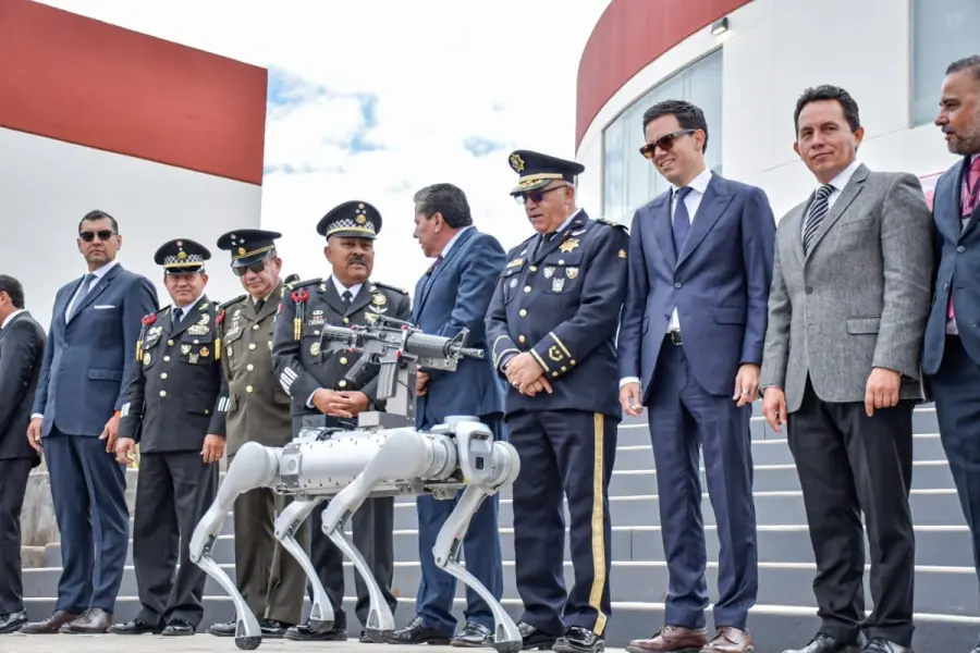 Gobierno de Zacatecas presenta perro robot para reforzar la seguridad, ¿cómo ayudará?