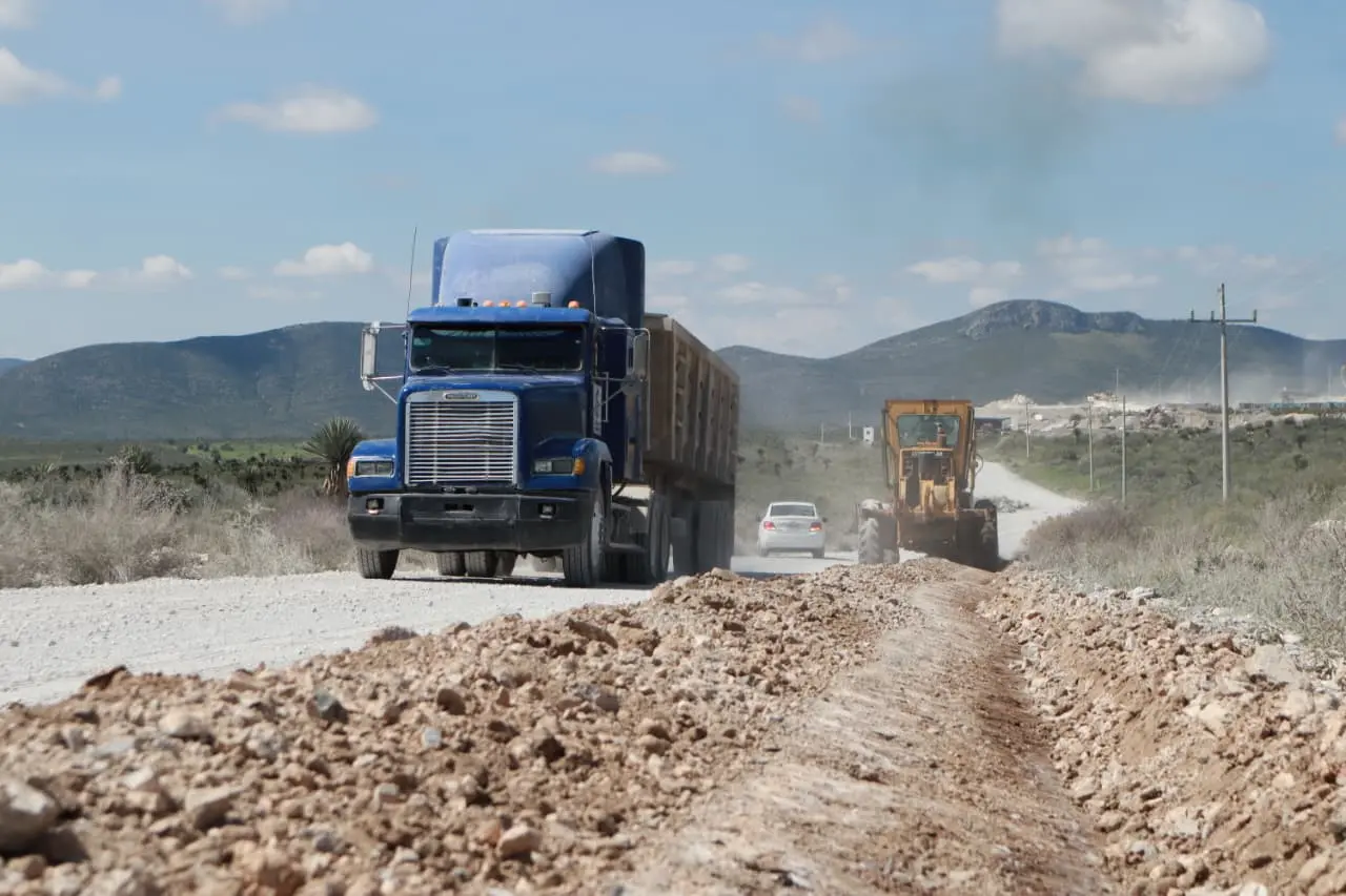 Saltillo inició un programa permanente de mantenimiento de ejidos. (Fotografía: Gobierno de Saltillo)