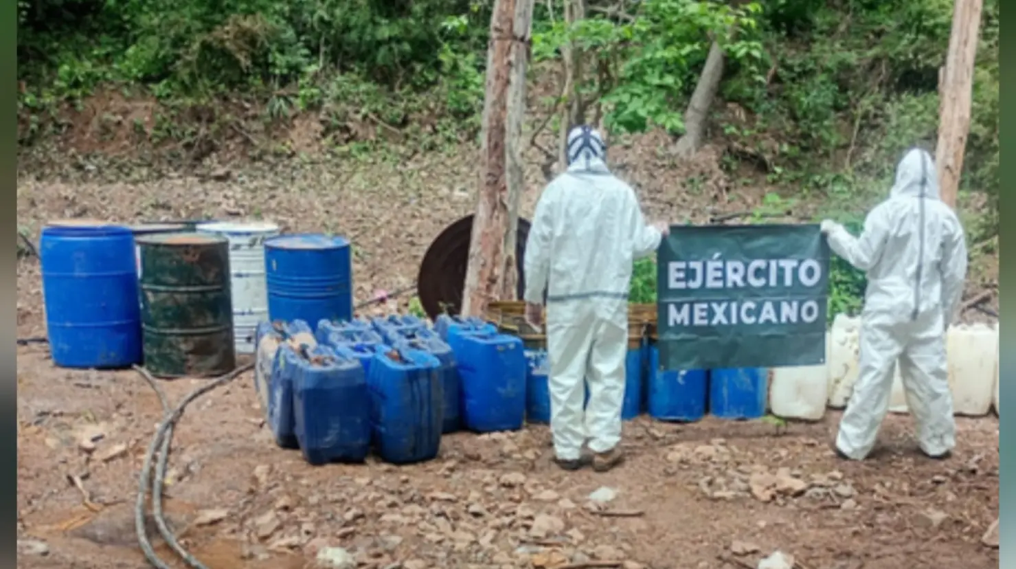 Desmantelan laboratorio clandestino y bodegas de químicos en Sinaloa. Foto: X (@sspsinaloa1)