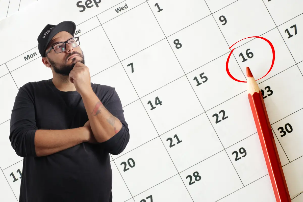Descubre cuáles son los días de descanso en septiembre y las condiciones para recibir un pago triple por trabajar en ellos. Foto: Canva