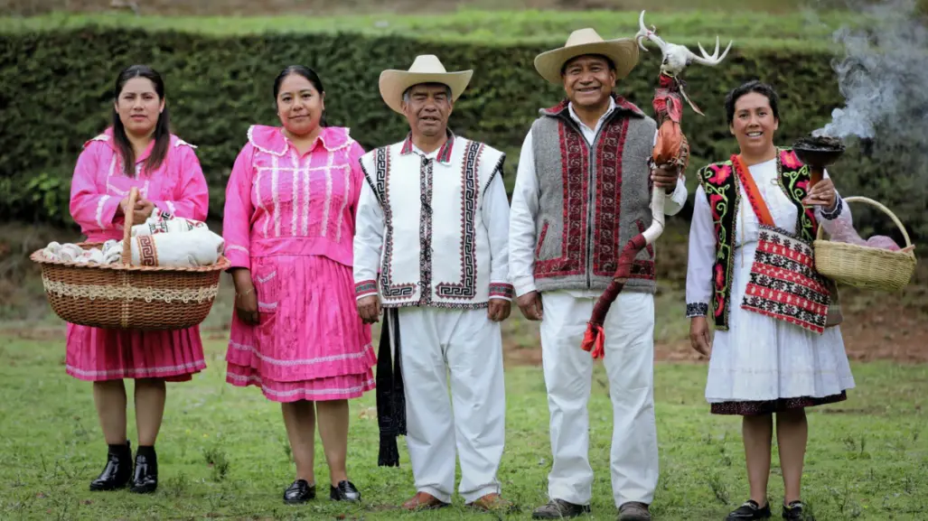 Tecnología y cultura: uso de internet y redes sociales para preservar o difundir la cultura indígena del Edomex