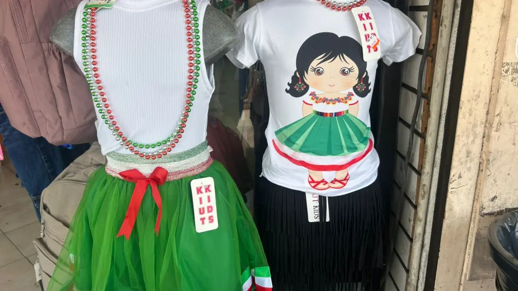 Fiesta mexicana en Nuevo León: Outfits patrios desde $50 en el Centro de Monterrey