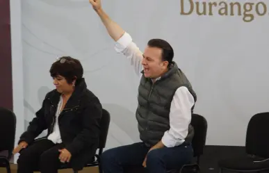 Soy Claudista, le dice Esteban Villegas a Claudia Sheinbaum en su gira por Durango