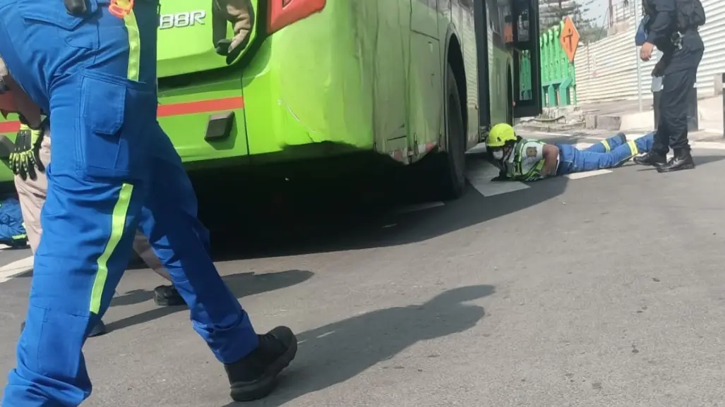 Ciclista de Ecobici es arrollada por un RTP en Avenida Chapultepec