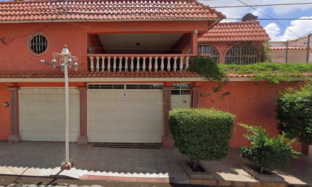 La casa de 9.5 millones de pesos que venden por Marketplace en una colonia de Durango