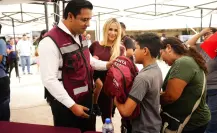 Jesús Nava realiza entrega de 10 mil paquetes escolares en Santa Catarina