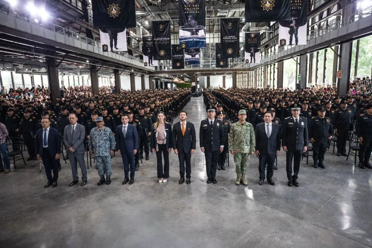 En el marco de la celebración del Día del Policía, el Gobierno del Estado reconoció la labor de Fuerza Civil. Foto: Gobierno de Nuevo León