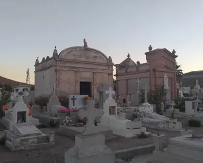 Trabajadores de Jardines del Recuerdo en La Paz acumulan 6 quincenas sin pago