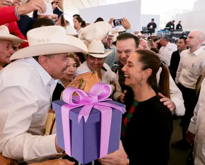 Claudia Sheinbaum se llevó un regalo muy especial durante su gira por Durango