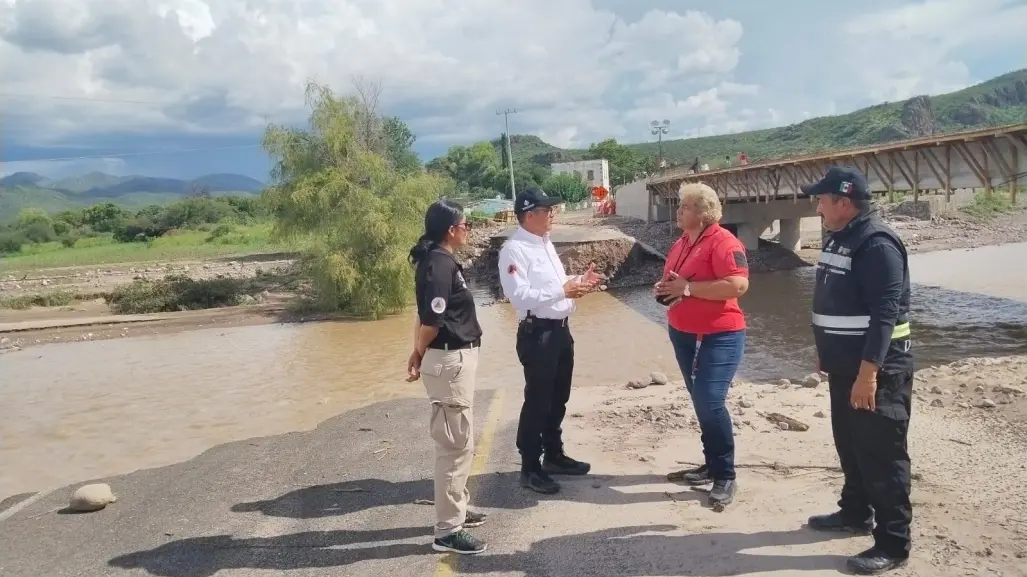 Carretera Durango - Parral: 3 rutas alternas tras la caída de un puente en Rodeo