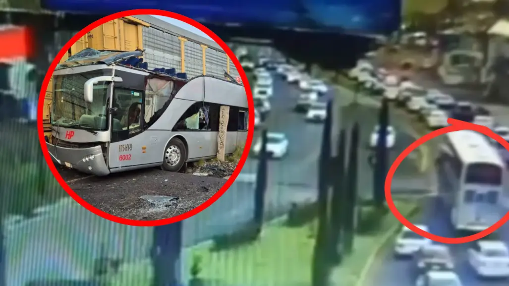 VIDEO | Momento exacto en que autobús intenta ganarle al tren en Atlacomulco y es embestido
