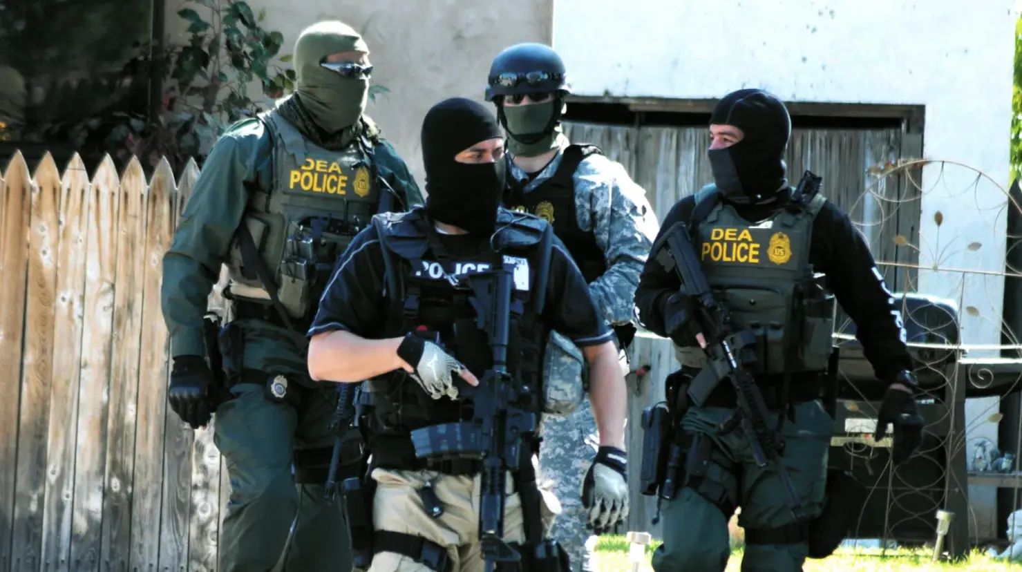 Detienen a 89 personas vinculadas al Cártel de Sinaloa en operativo en Estados Unidos. Foto: VICE