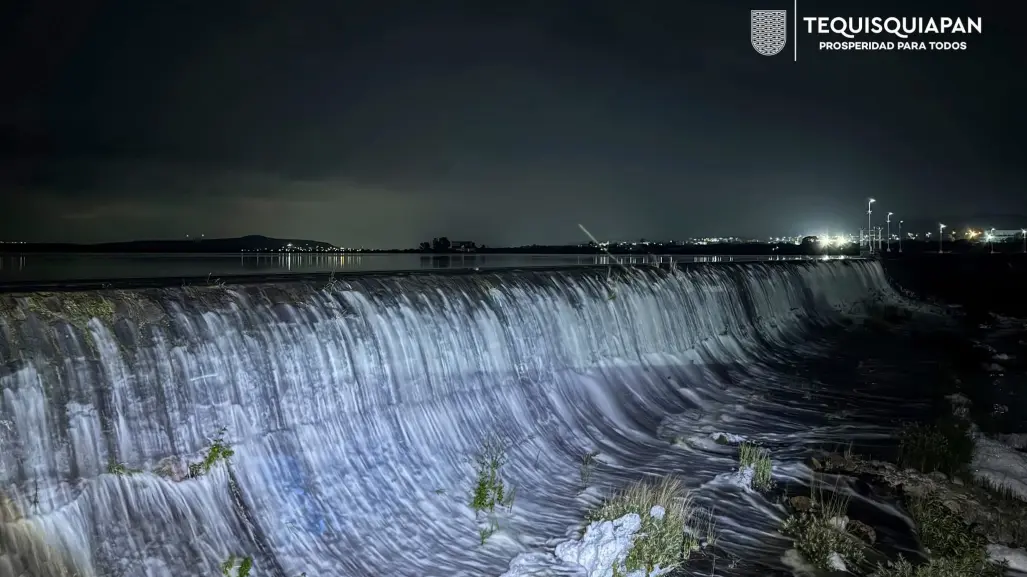 Se desborda presa Centenario y provoca inundaciones en Tequisquiapan, Querétaro