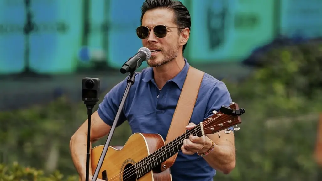 México canta: Juan Solo aplaude el apoyo a nuevos talentos
