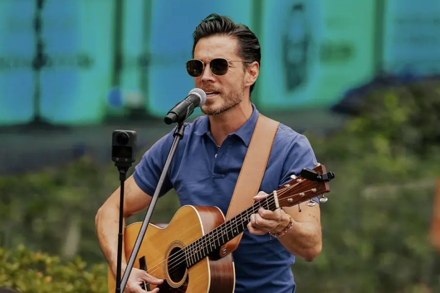 México canta: Juan Solo aplaude el apoyo a nuevos talentos
