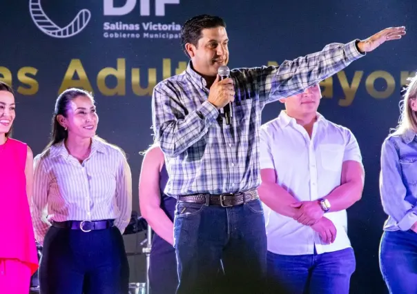Raúl Cantú reconoce a adultos mayores como pilar de Salinas Victoria en gran celebración