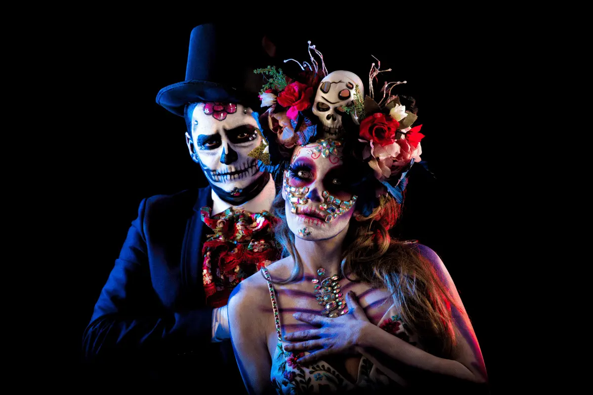 Museo de Historia Mexicana lanza convocatoria para el Concurso Catrín y Catrina 2025. Foto: Canva.