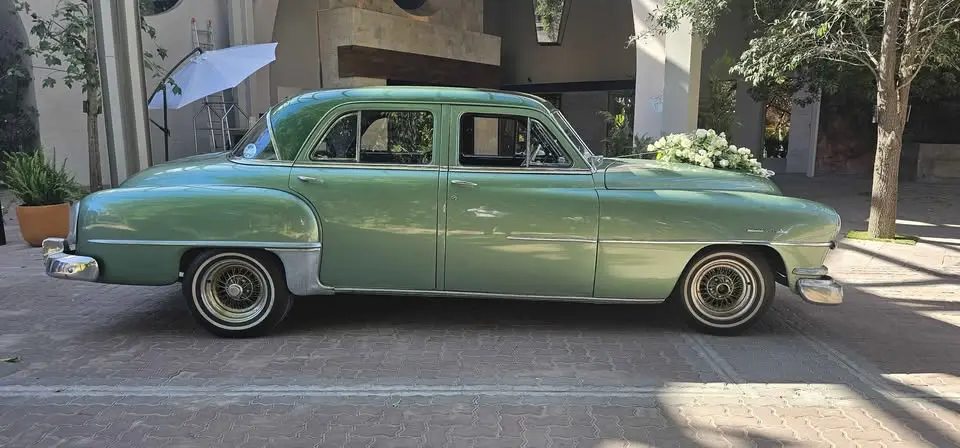 El increíble auto de hace 75 años que venden en Durango por Marketplace