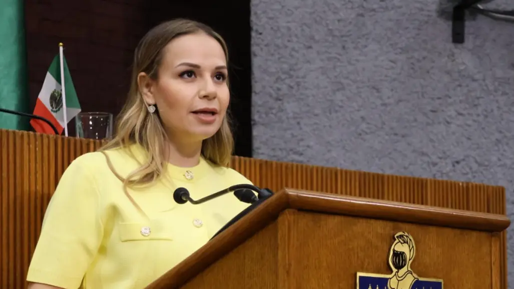 Aile Tamez propone crear Consejo de Transporte de Carga en Nuevo León