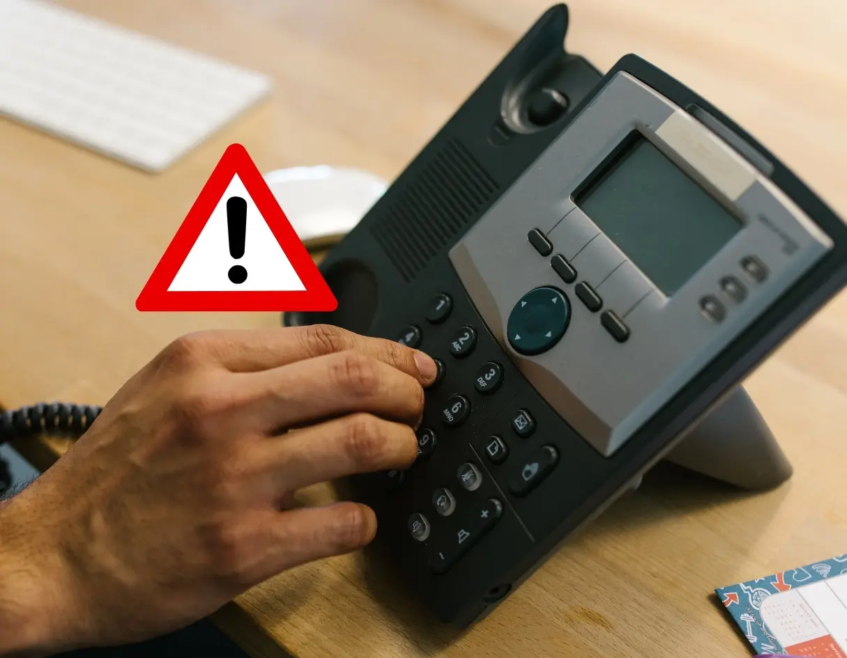 El IRCNL destaca que estas alertas, combinadas con la digitalización de trámites y atención 24/7. Foto: Canva.