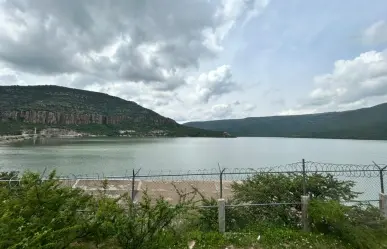 La presa Guadalupe Victoria y la cantidad de litros que derrama tras las tormentas recientes