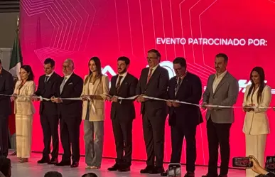 Samuel García inaugura Expo Pyme 2025 en Nuevo León