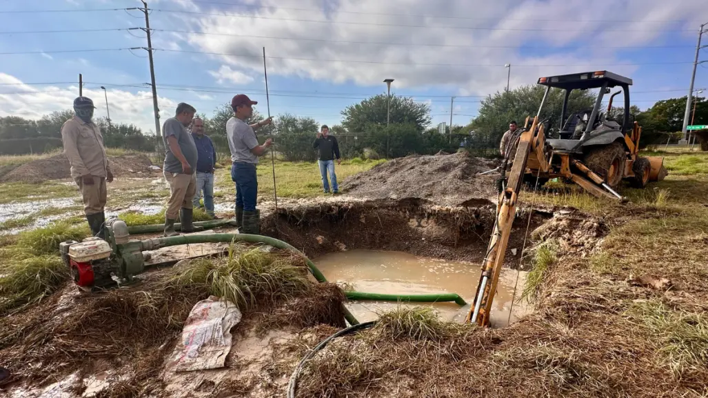 Fuga en tubería de 12 pulgadas deja sin agua a decenas de colonias en Victoria