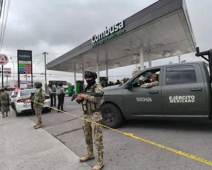 Realizan cateo en gasolinera de Saltillo; investigan legalidad del combustible