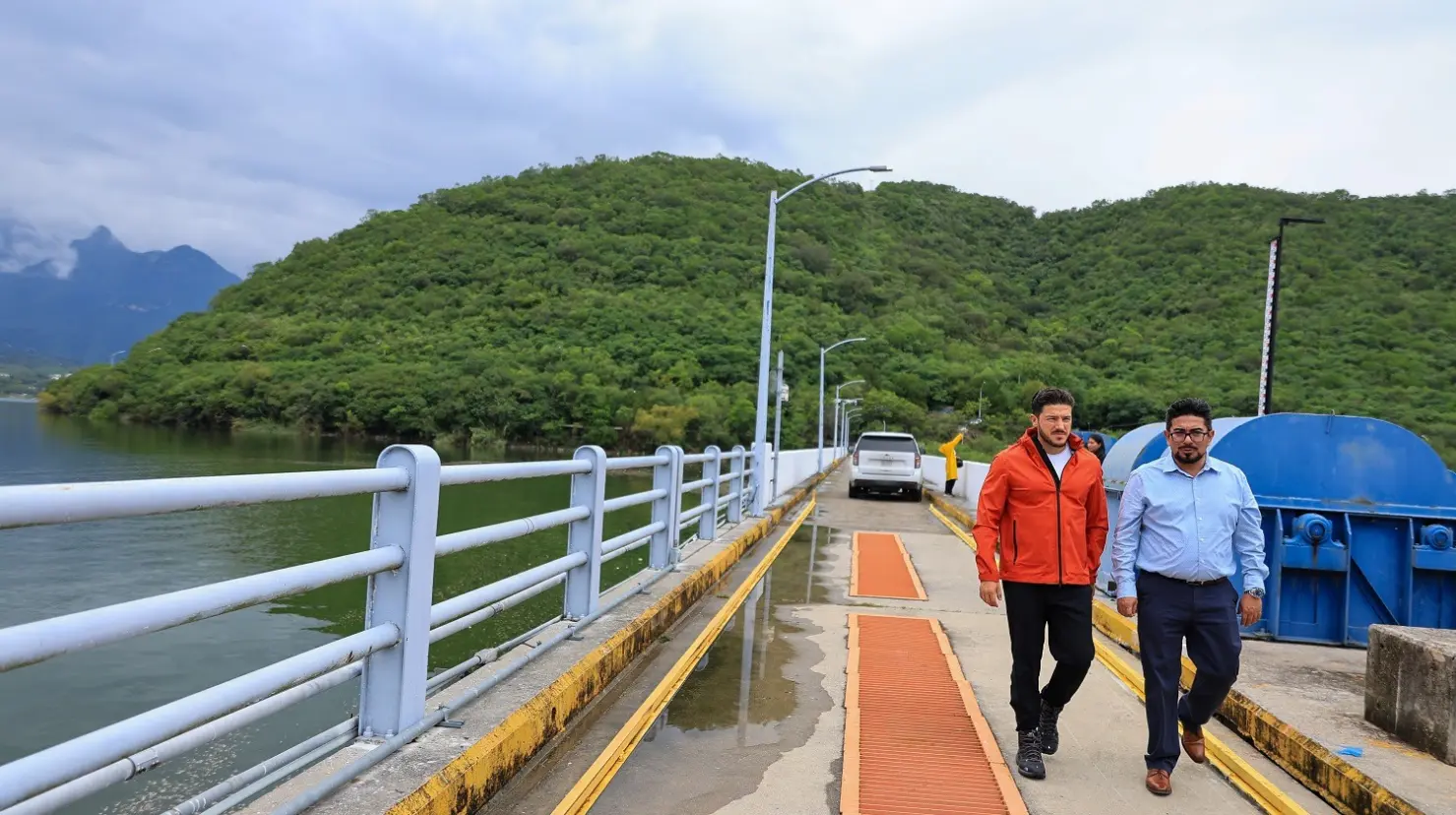 El Gobernador recorrió municipios de la región citrícola acompañado de Protección Civil, verificando las condiciones de ríos como el Blanquillo, Ramos y Pilón. Foto: Gobierno de Nuevo León.