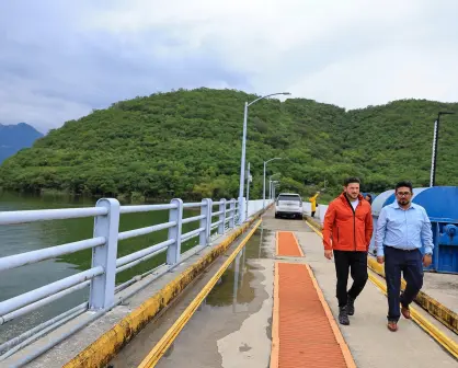 Lluvias en Nuevo León: Samuel García supervisa apertura de compuertas en Presa La Boca