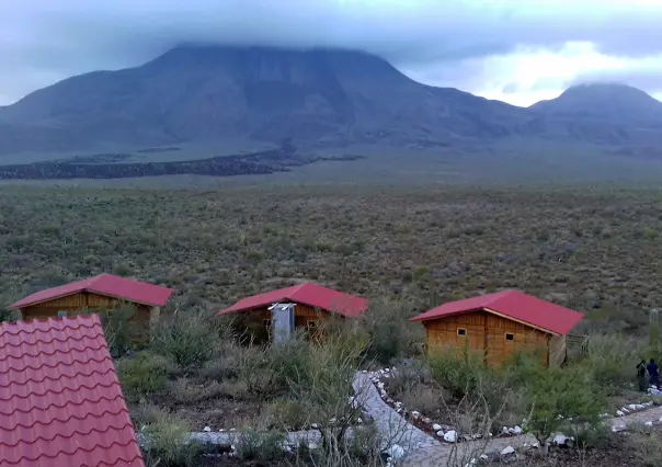 Aunque viene un frente frío y posibilidad de lluvia, HOY aún se esperan máximas de 35°C