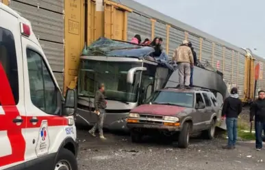 Conductor que chocó autobús con tren en Atlacomulco permanece prófugo tras 48 horas