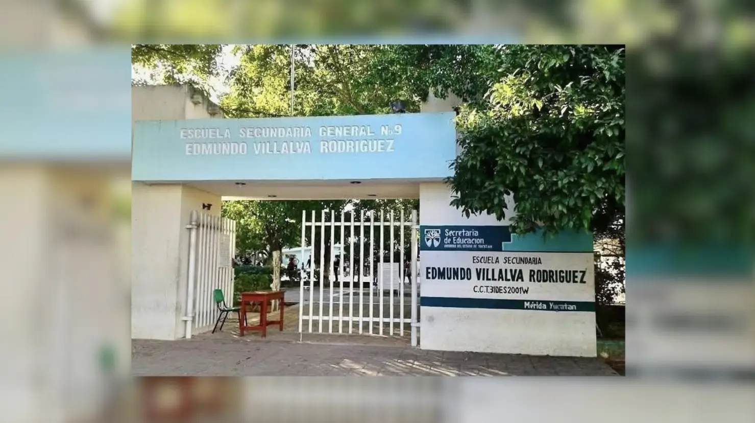 La secundaria número 9 Edmundo Villalba Rodríguez” de Mérida fue escenario de la agresión que un estudiante propinó a su maestra el pasado jueves.- Fuente Notiviral Yucatán
