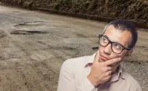 ¿En qué calles y tramos de La Paz está tapando baches el gobierno estatal?