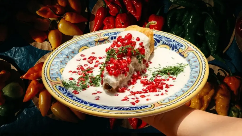 ¿Qué ingredientes llevan los Chiles en Nogada? El platillo del mes patrio y dónde probarlos en Mérida