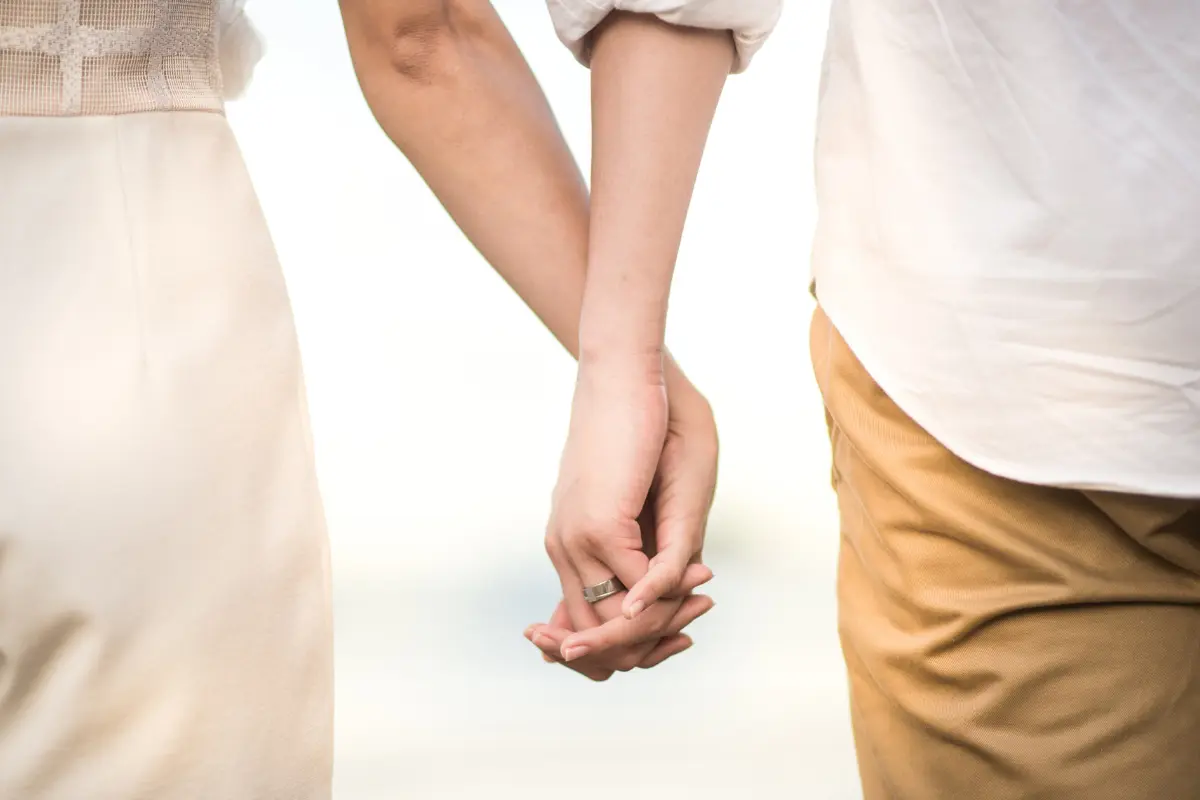 Explora cómo la elección de actividades que amas puede transformar tu experiencia en el amor este 2025 y más allá. Foto: Canva